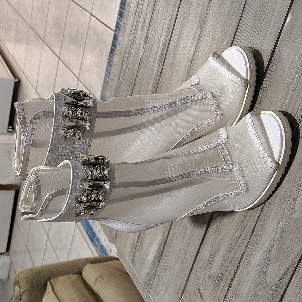 Karl Lagerfeld Elegant White Mesh Ankle Boots Size Women's 8 - Picture 4 of 12